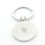 Load image into Gallery viewer, Surfing key Ring - Key Chain - Surf Sun Sea
